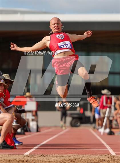 Thumbnail 1 in UIL 1A State Track Meet photogallery.
