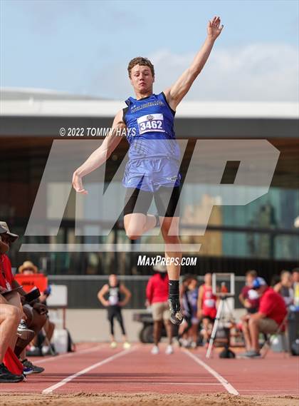 Thumbnail 2 in UIL 1A State Track Meet photogallery.