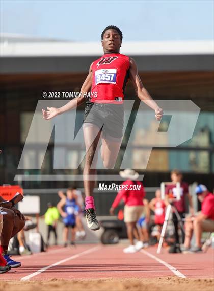 Thumbnail 2 in UIL 1A State Track Meet photogallery.