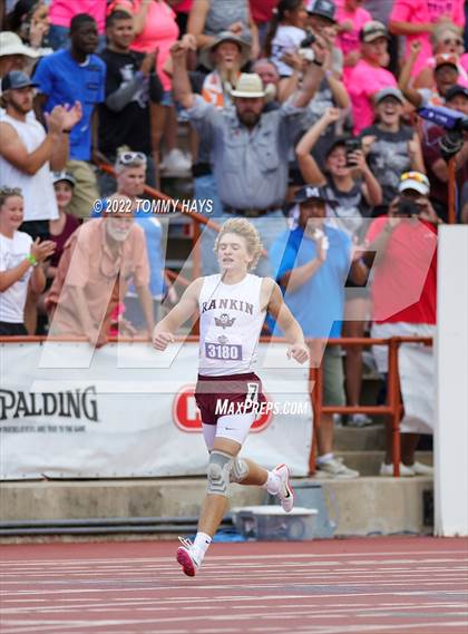 Thumbnail 2 in UIL 1A State Track Meet photogallery.
