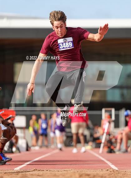 Thumbnail 3 in UIL 1A State Track Meet photogallery.