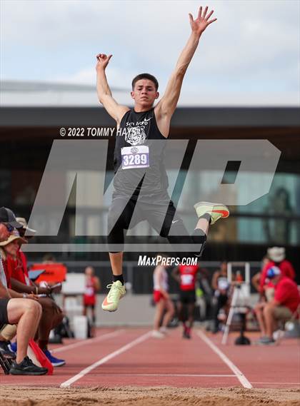 Thumbnail 3 in UIL 1A State Track Meet photogallery.
