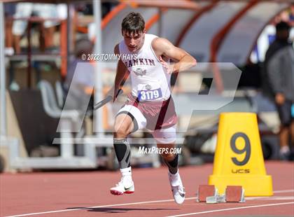 Thumbnail 1 in UIL 1A State Track Meet photogallery.