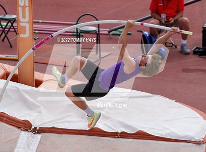 Thumbnail 1 in UIL 1A State Track Meet photogallery.