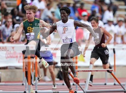 Thumbnail 1 in UIL 1A State Track Meet photogallery.