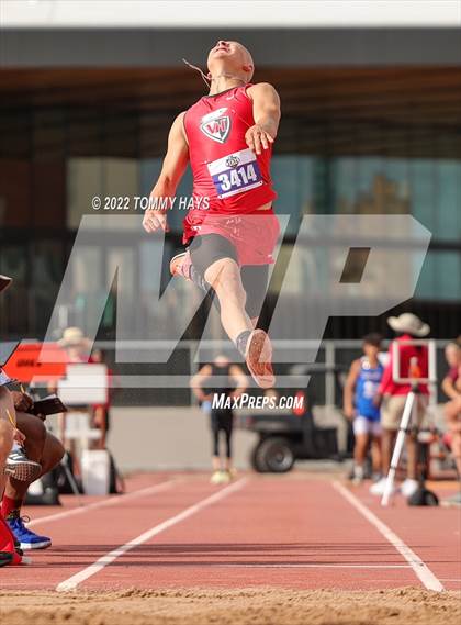 Thumbnail 2 in UIL 1A State Track Meet photogallery.