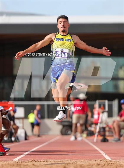 Thumbnail 1 in UIL 1A State Track Meet photogallery.