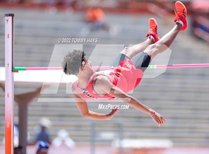 Thumbnail 1 in UIL 1A State Track Meet photogallery.
