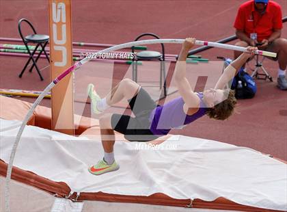 Thumbnail 2 in UIL 1A State Track Meet photogallery.