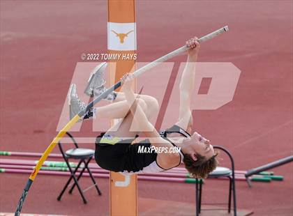 Thumbnail 2 in UIL 1A State Track Meet photogallery.