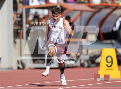 Thumbnail 1 in UIL 1A State Track Meet photogallery.
