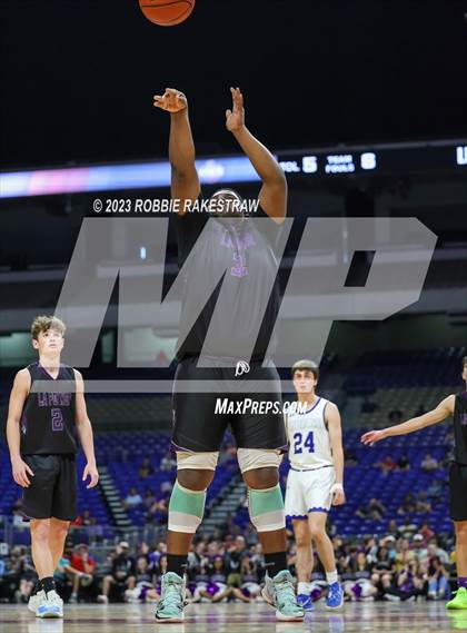 Thumbnail 1 in Lipan vs. LaPoynor (UIL 2A Basketball State Final) photogallery.
