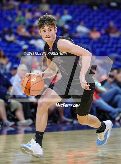 Thumbnail 1 in Lipan vs. LaPoynor (UIL 2A Basketball State Final) photogallery.