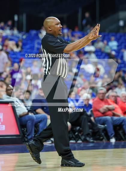 Thumbnail 3 in Lipan vs. LaPoynor (UIL 2A Basketball State Final) photogallery.