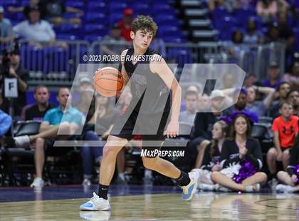 Thumbnail 1 in Lipan vs. LaPoynor (UIL 2A Basketball State Final) photogallery.