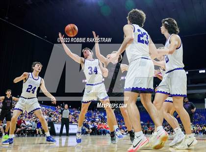 Thumbnail 2 in Lipan vs. LaPoynor (UIL 2A Basketball State Final) photogallery.