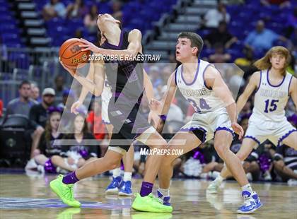 Thumbnail 1 in Lipan vs. LaPoynor (UIL 2A Basketball State Final) photogallery.