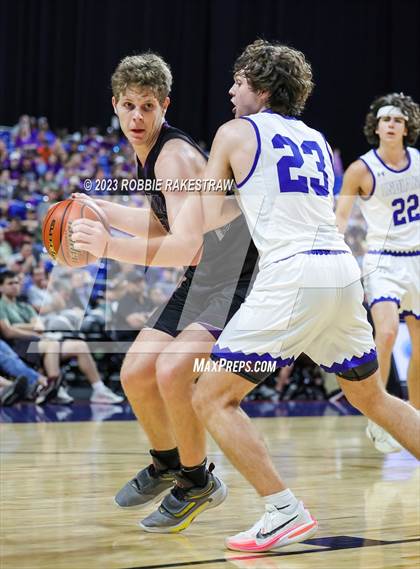 Thumbnail 2 in Lipan vs. LaPoynor (UIL 2A Basketball State Final) photogallery.