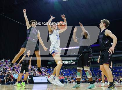 Thumbnail 1 in Lipan vs. LaPoynor (UIL 2A Basketball State Final) photogallery.