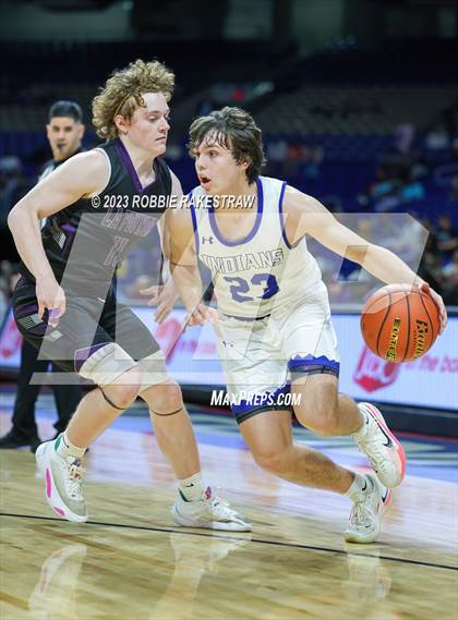 Thumbnail 2 in Lipan vs. LaPoynor (UIL 2A Basketball State Final) photogallery.