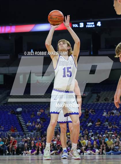 Thumbnail 2 in Lipan vs. LaPoynor (UIL 2A Basketball State Final) photogallery.