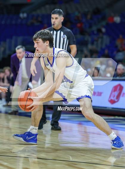 Thumbnail 2 in Lipan vs. LaPoynor (UIL 2A Basketball State Final) photogallery.