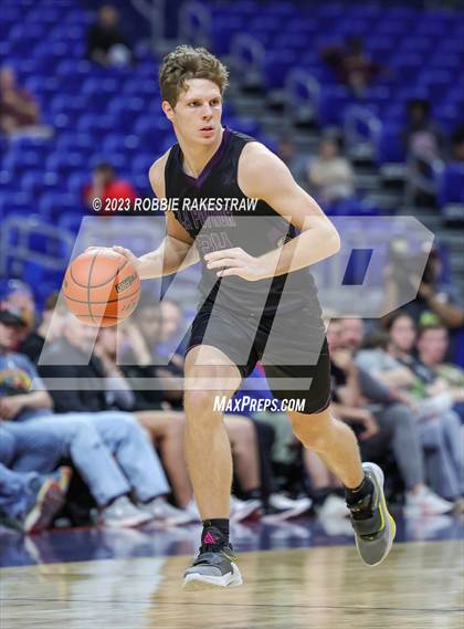 Thumbnail 3 in Lipan vs. LaPoynor (UIL 2A Basketball State Final) photogallery.