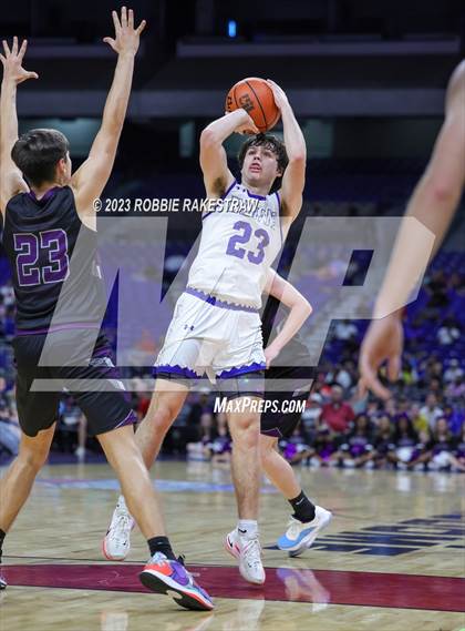 Thumbnail 2 in Lipan vs. LaPoynor (UIL 2A Basketball State Final) photogallery.