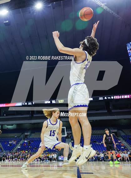 Thumbnail 3 in Lipan vs. LaPoynor (UIL 2A Basketball State Final) photogallery.