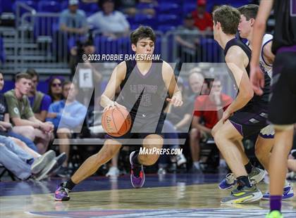 Thumbnail 2 in Lipan vs. LaPoynor (UIL 2A Basketball State Final) photogallery.