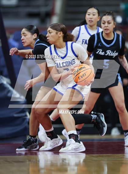 Thumbnail 2 in Riverdale Ridge vs. Highlands Ranch (CHSAA 6A Great 8) photogallery.