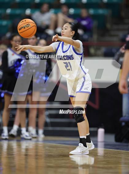 Thumbnail 1 in Riverdale Ridge vs. Highlands Ranch (CHSAA 6A Great 8) photogallery.