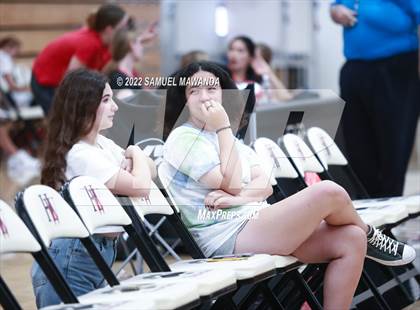 Thumbnail 1 in Village Christian @ Harvard-Westlake photogallery.