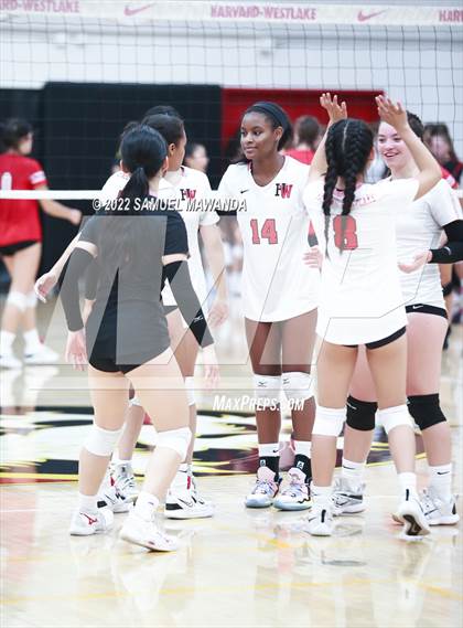 Thumbnail 3 in Village Christian @ Harvard-Westlake photogallery.