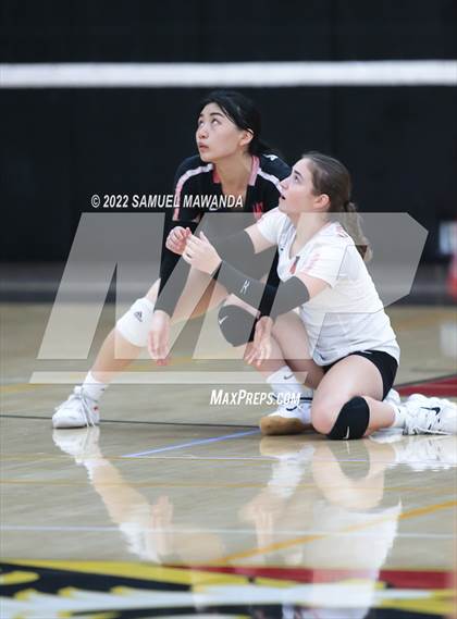 Thumbnail 3 in Village Christian @ Harvard-Westlake photogallery.