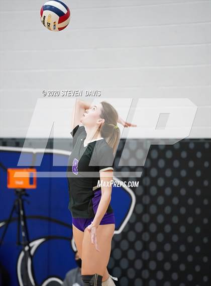 Thumbnail 1 in Cactus Shadows @ Millennium (AIA 5A Final) photogallery.