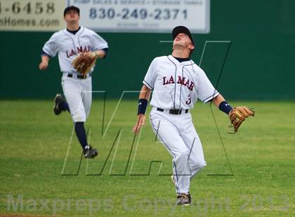 Thumbnail 1 in Lamar @ Boerne (BISD Invitational) photogallery.