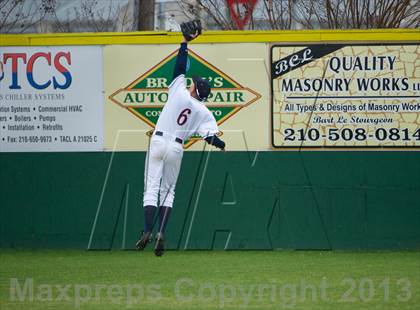 Thumbnail 3 in Lamar @ Boerne (BISD Invitational) photogallery.