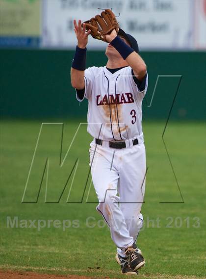 Thumbnail 3 in Lamar @ Boerne (BISD Invitational) photogallery.