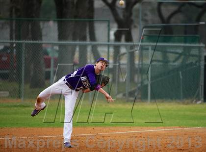 Thumbnail 2 in Lamar @ Boerne (BISD Invitational) photogallery.