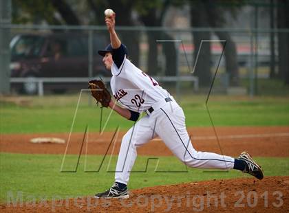 Thumbnail 1 in Lamar @ Boerne (BISD Invitational) photogallery.