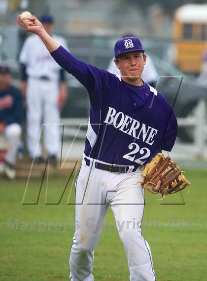 Thumbnail 3 in Lamar @ Boerne (BISD Invitational) photogallery.