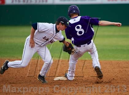 Thumbnail 2 in Lamar @ Boerne (BISD Invitational) photogallery.
