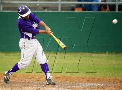 Thumbnail 2 in Lamar @ Boerne (BISD Invitational) photogallery.