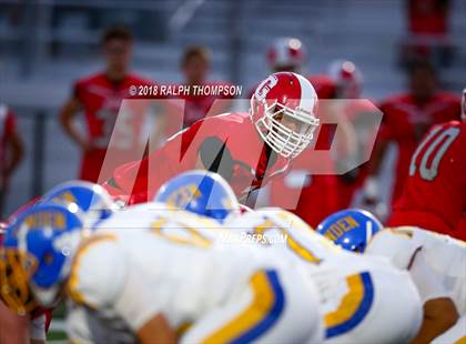 Thumbnail 3 in Galt vs. Linden photogallery.