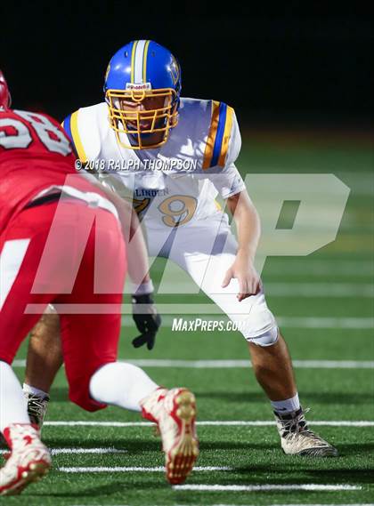 Thumbnail 3 in Galt vs. Linden photogallery.