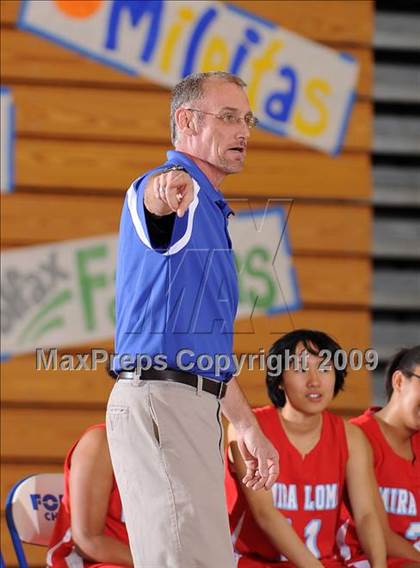 Thumbnail 3 in Mira Loma vs. Milpitas (Bulldog Winter Classic) photogallery.