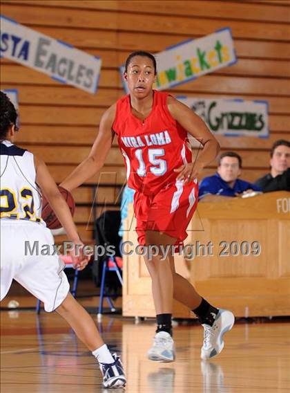 Thumbnail 3 in Mira Loma vs. Milpitas (Bulldog Winter Classic) photogallery.