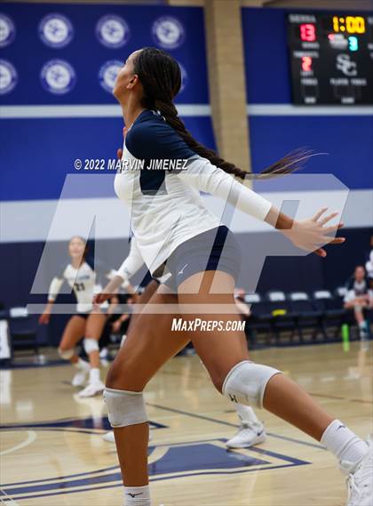 Thumbnail 3 in Marlborough @ Sierra Canyon photogallery.
