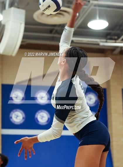 Thumbnail 1 in Marlborough @ Sierra Canyon photogallery.